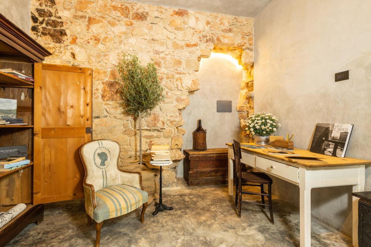 Via Roma Charming Rooms Бауней Екстериор снимка